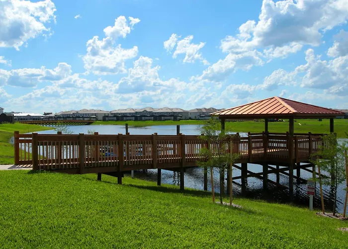 Cute With Private Pool At Storey Lake Sl4802
